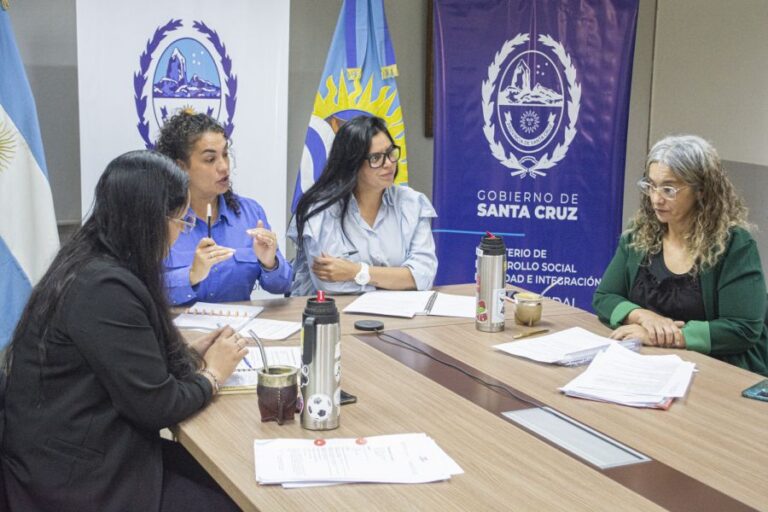 006f9d438098fe1f83d88d2e0175cc72_XL