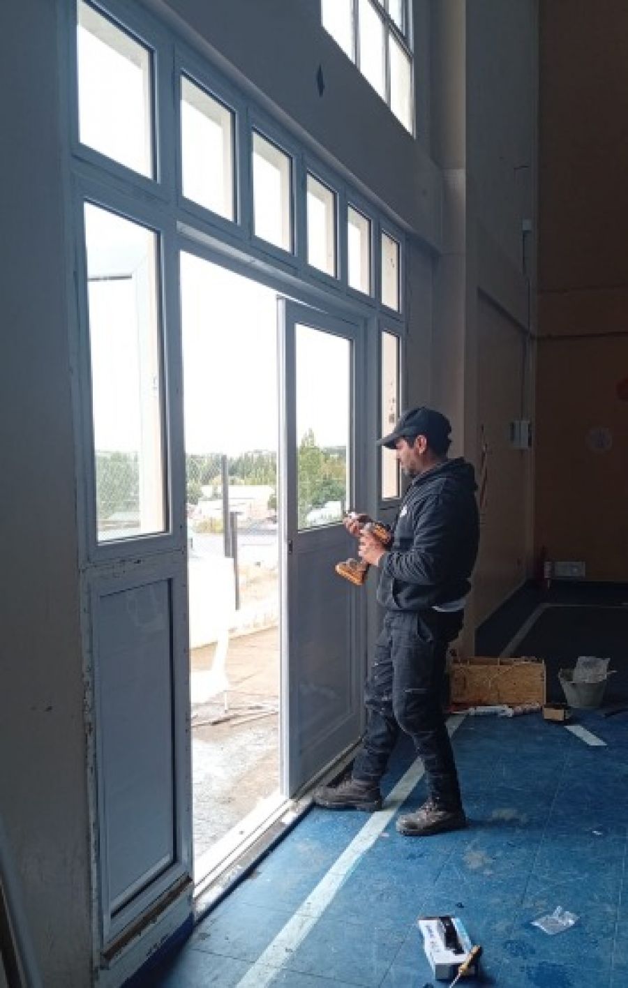 75533309121f1a2b482ae55346c1719f_XL