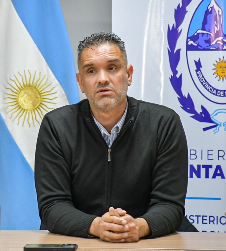 dac3cefc9acf557f12bc025014bbe898_XL