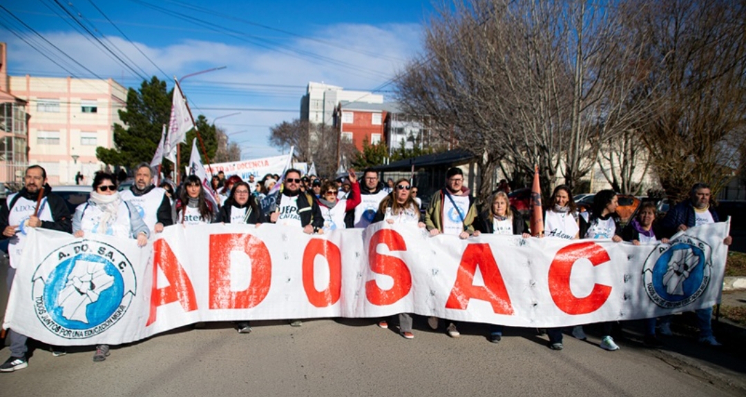 44ee9c2d-4c88-41f6-8455-f38a50aff3e2