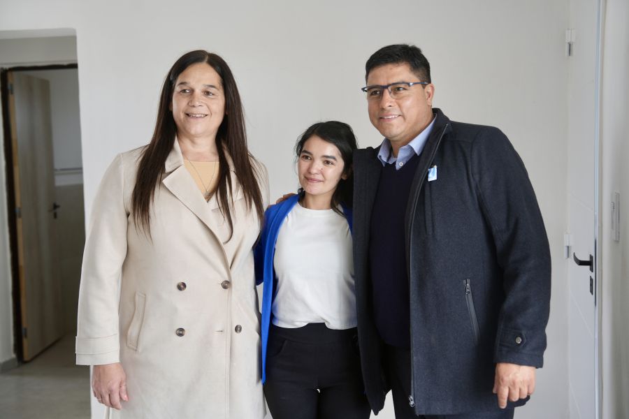 4df5aaeee733aa5cc37cad9562106a75_XL