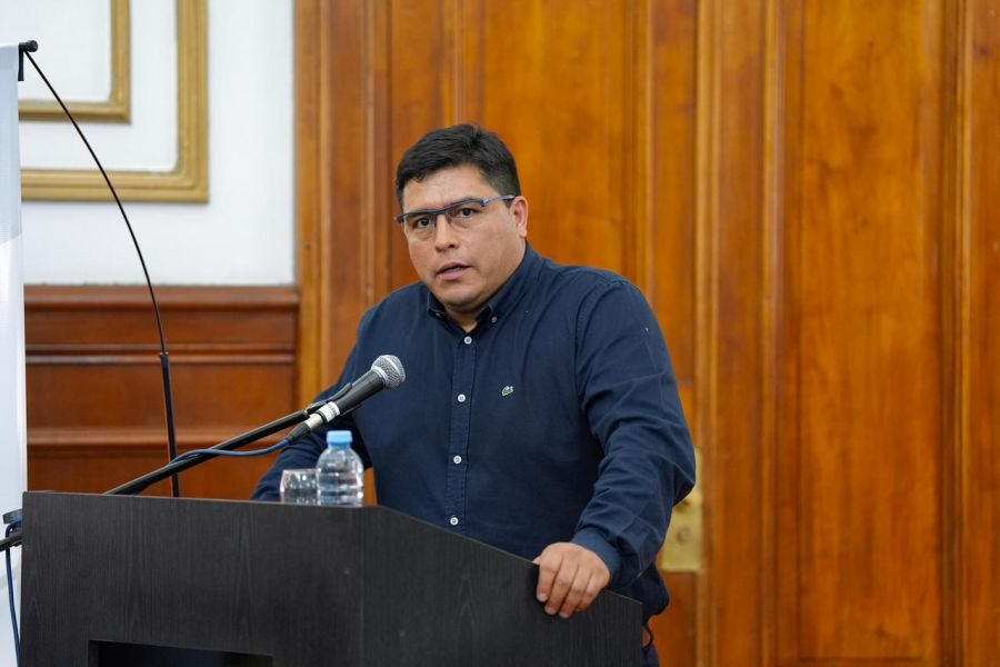 8d60ddc40fe68e622a4c9927c156f25b_XL