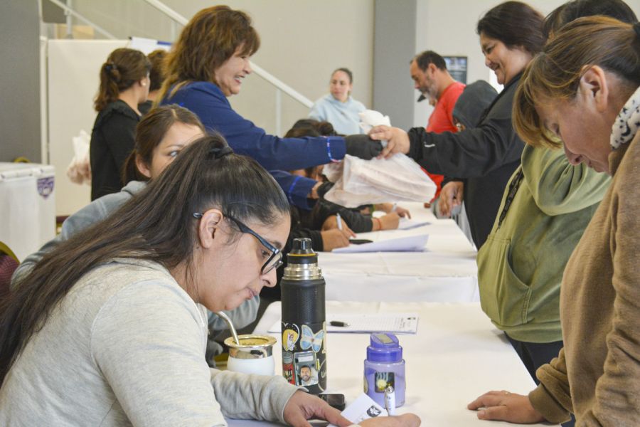 944aa5b6a61571b9c745d6c0fded5f78_XL